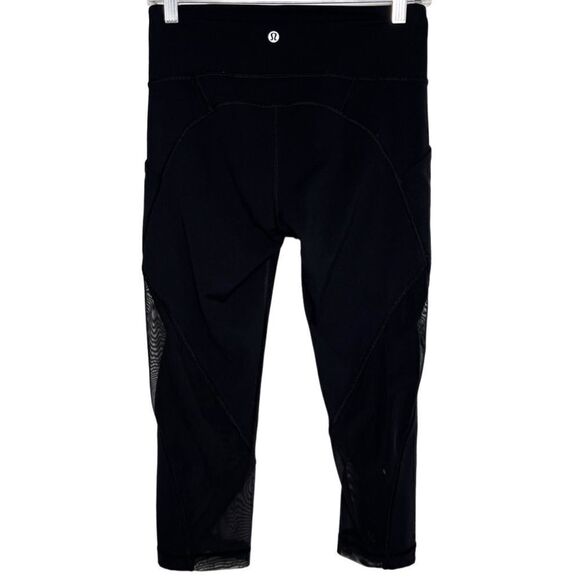 Lululemon Mesh Detailing Cropped Leggings Black Size 6 - Picture 1 of 6
